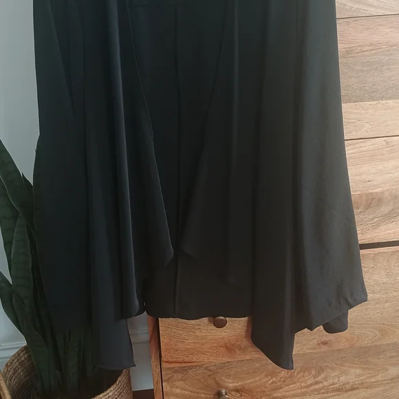 Lot Lf Women's Tops - Picture 3 of 16